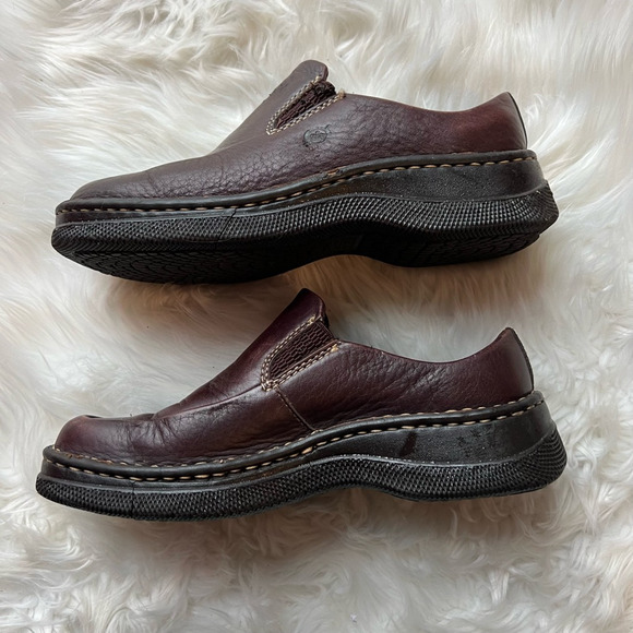 Born Womens Loafers Shoes Brown Leather Slip On Low Heel Moc Toe Stitching 6.5 - Picture 4 of 10